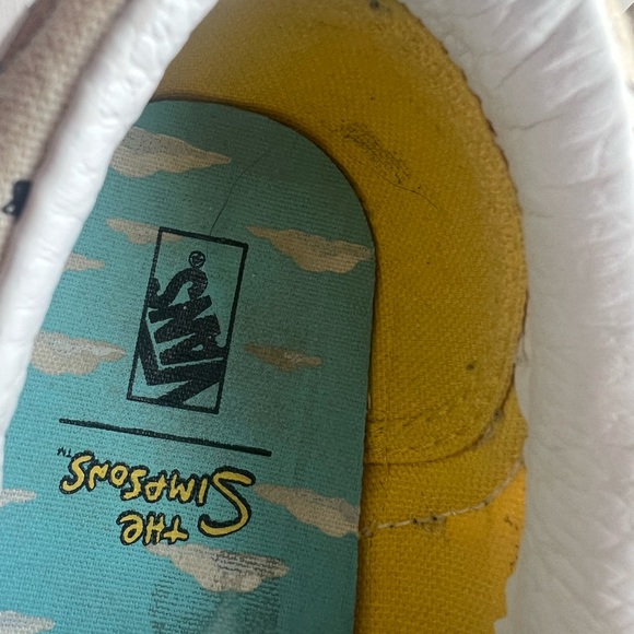 Vans x The Simpson youth slip on shoes - Picture 6 of 11
